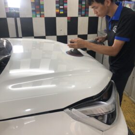 Danh bong Phu Ceramic 2 lop Phugiaauto.vn