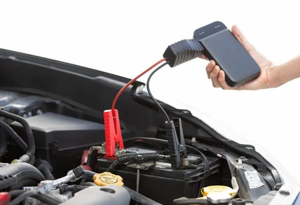 cách kích bình ắc quy xe hơi