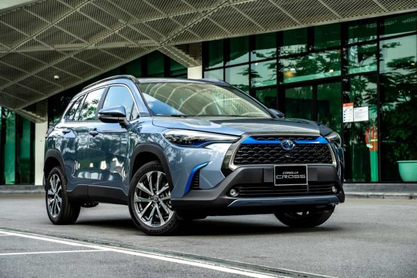 các dòng xe hybrid tại việt nam