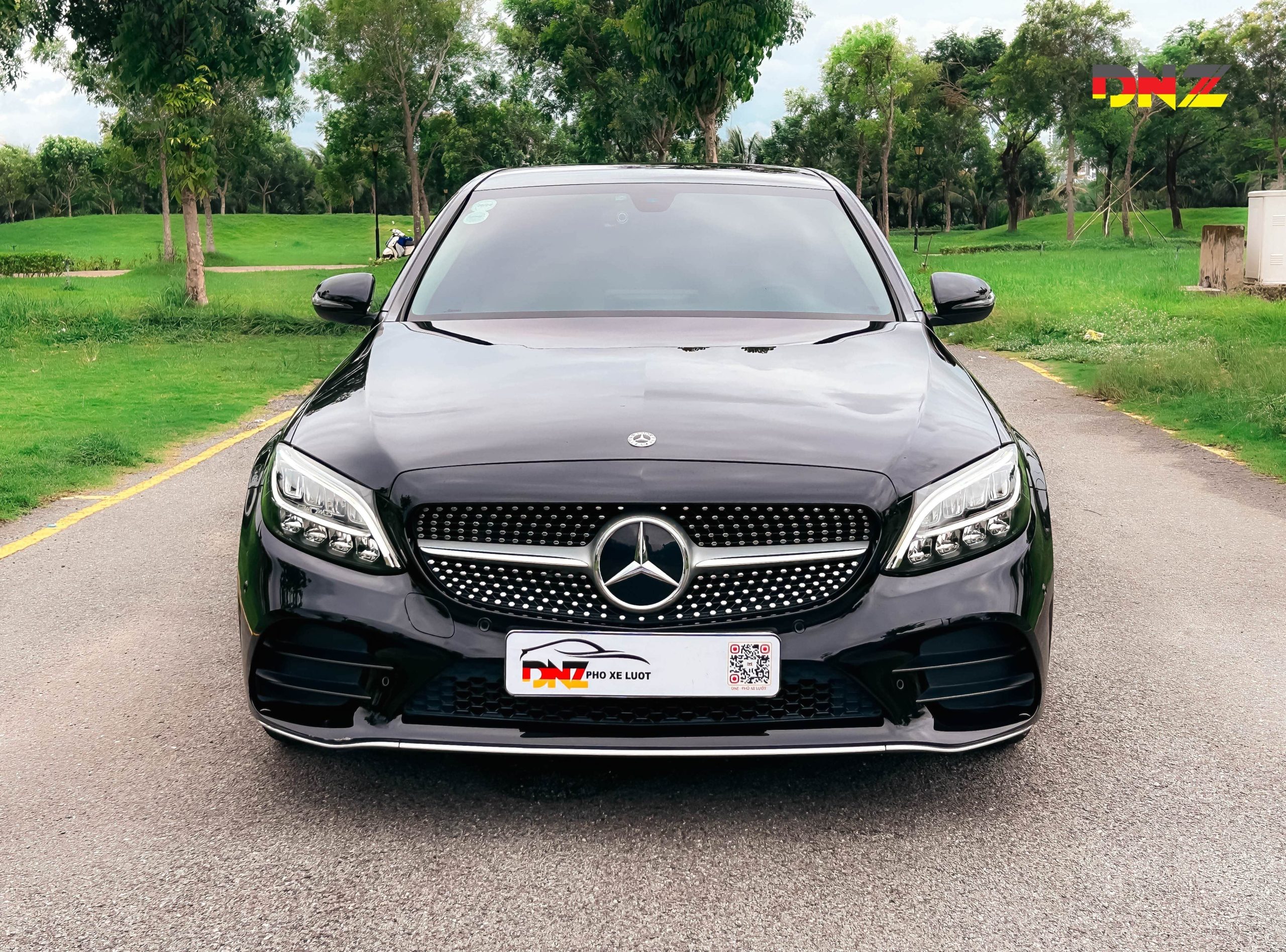 Mercedes-Benz C180 AMG 2021 - Ảnh 2