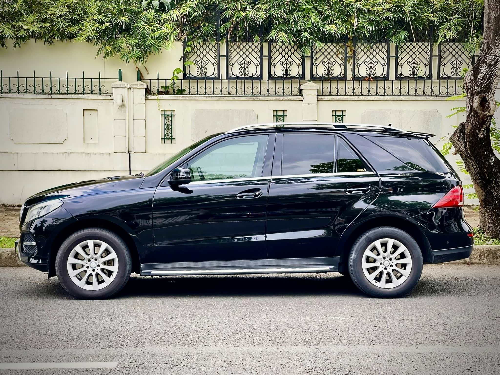 Mercedes-Benz GLE400 4Matic 2016 lướt - Ảnh 5