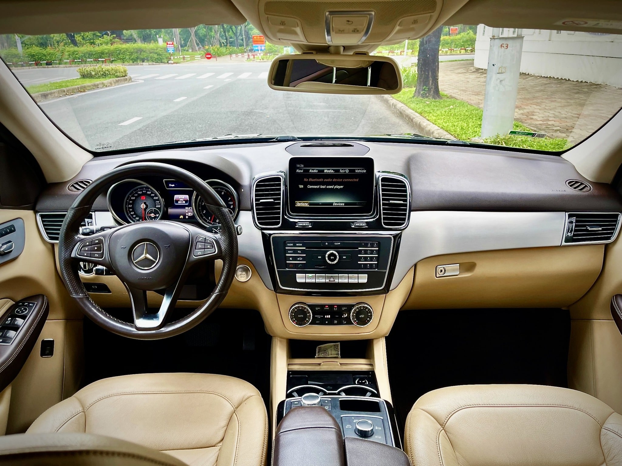 Mercedes-Benz GLE400 4Matic 2016 lướt - Ảnh 8