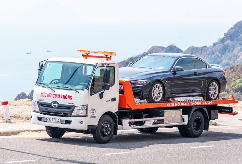 bảng giá dịch vụ cứu hộ ô tô tại TP. HCM, Hà Nội