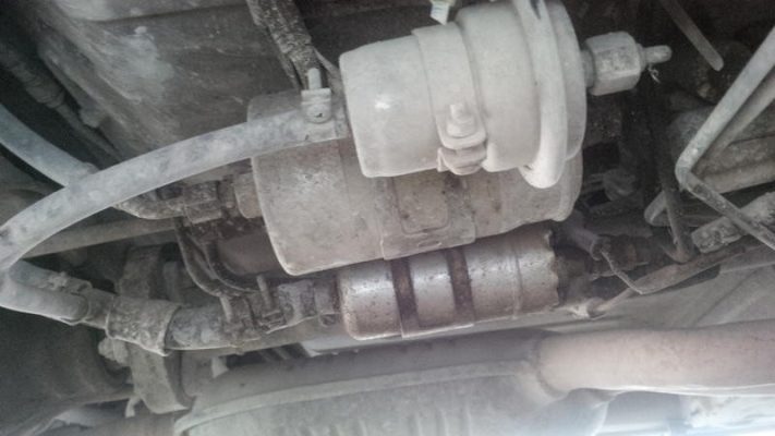khi nào cần thay lọc xăng ô tô
