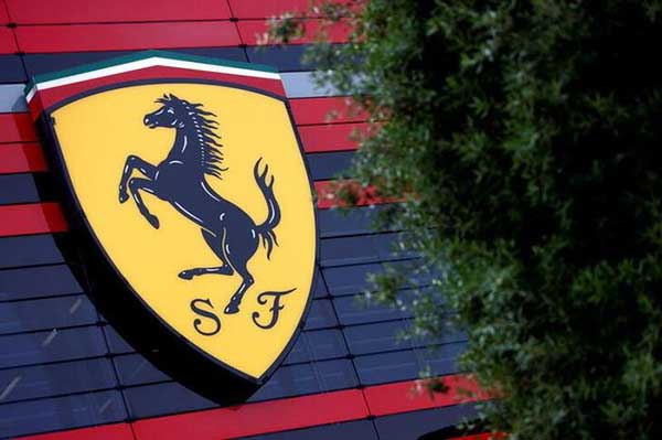 hãng xe ferrari của nước nào