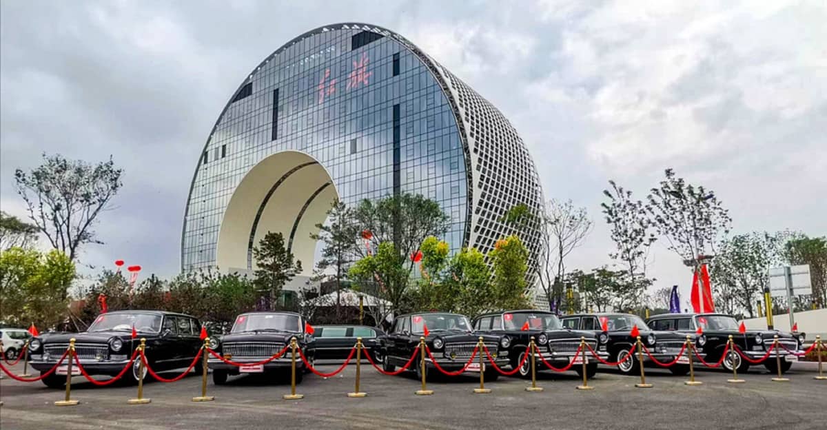 hãng xe hongqi của nước nào