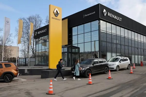 hãng xe renault của nước nào