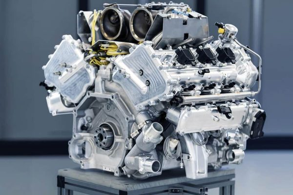 động cơ v6 hay động cơ I6 tốt hơn