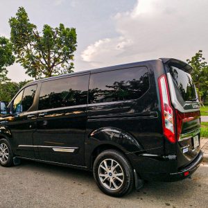 giá xe Ford Tourneo Limousine DCar President 2021