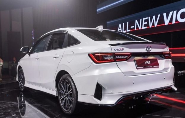 đánh giá tổng quan xe toyota vios 2024